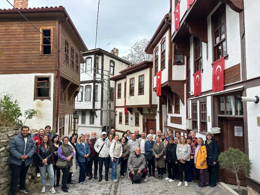 Sinop Üniversitesi Öğretim üyeleri ve öğrencileri derneğimizi ziyaret ettiler.