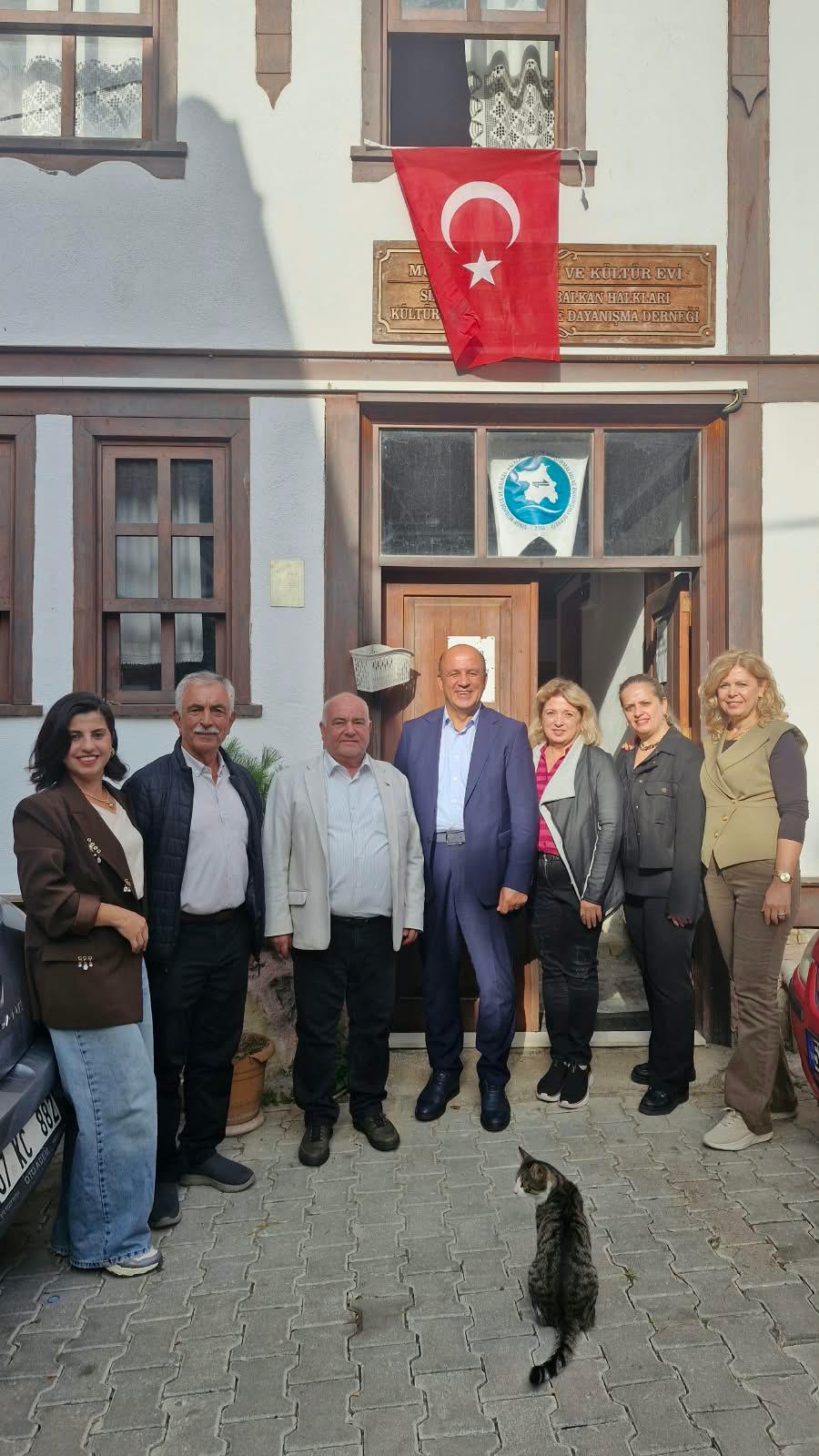 Sinop Belediye Başkan'ı Sayın Metin Gürbüz Derneğimizi Ziyaret Etti.